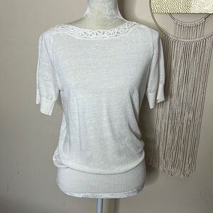 liz claiborne • linen blend short sleeve lace top